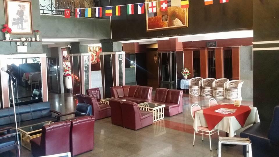 Roseinn Hotel Taphanhin Taphan Hin Exterior photo